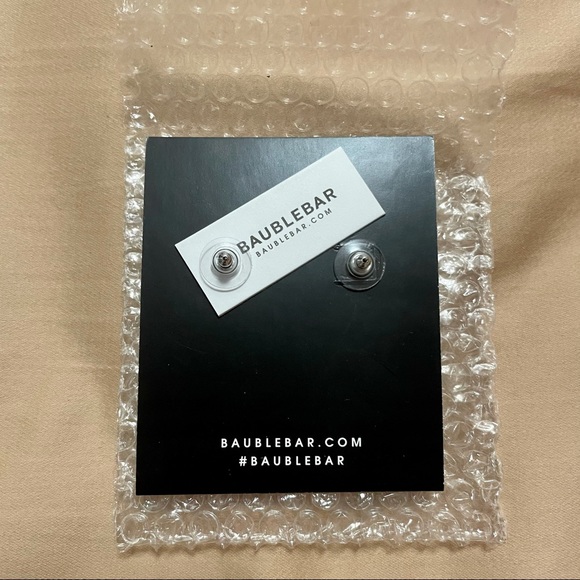 BaubleBar Crystal Cluster Navi Earrings - Picture 2 of 3